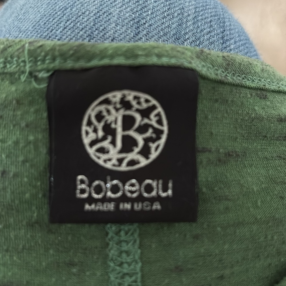 BOBEAU Sleeveless Top, Medium, Green - Picture 4 of 7